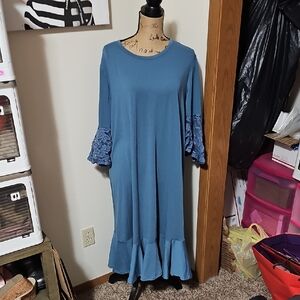 Elegant Blue Lace Sleeve Dress